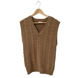 Womens Cable knit Sweater Vest Tan Preppy Academia American Eagle Outfitters M